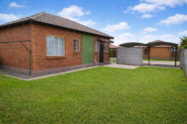 3 Bedroom Property for Sale in Waterkloof East North West
